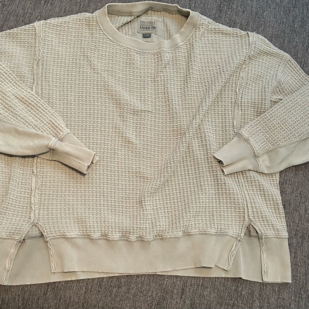 American Eagle this feels so lived in so soft light green Waffle Knit oversized